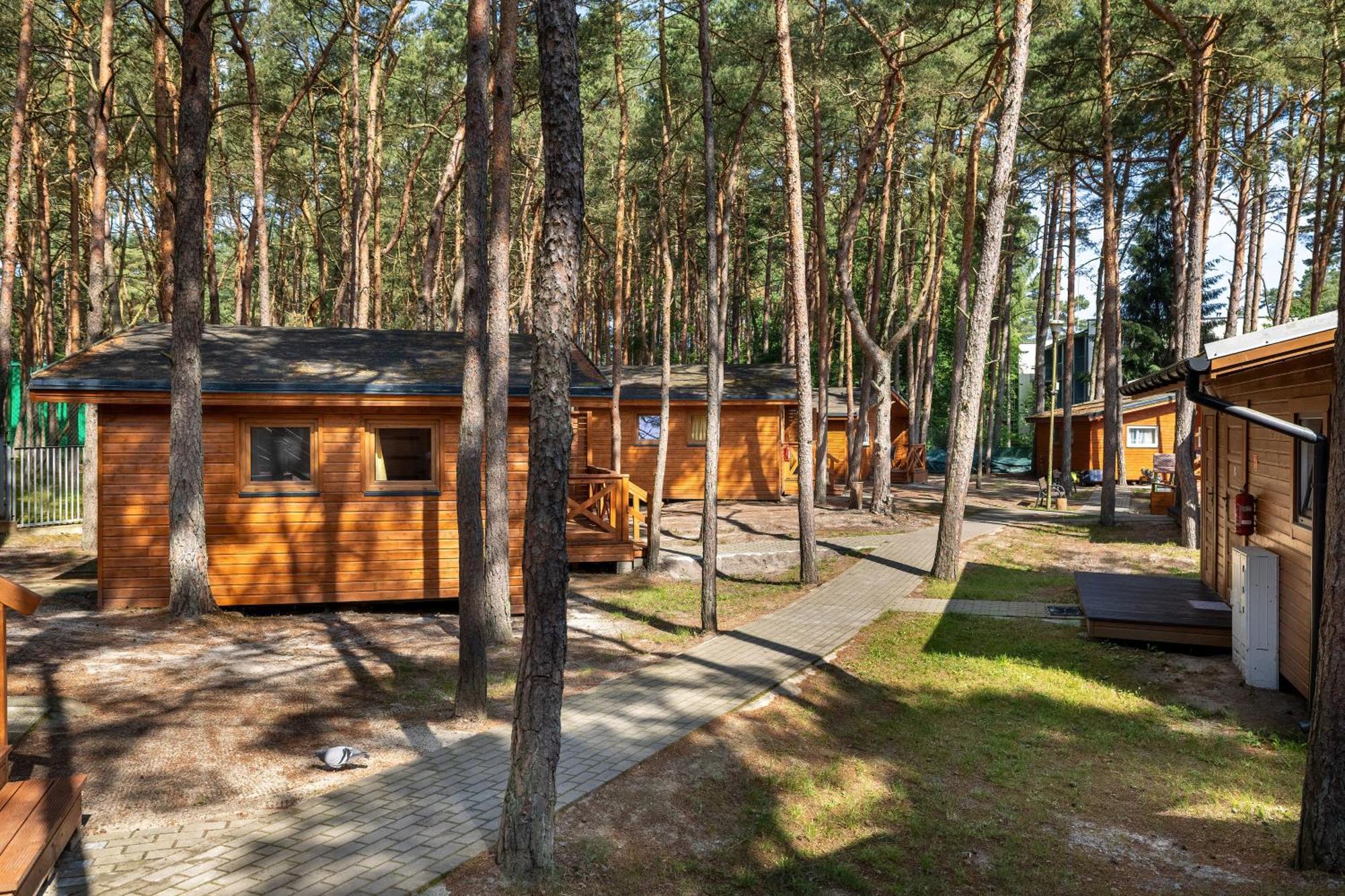 Domki Letniskowe Arkadia Pobierowo Esterno foto